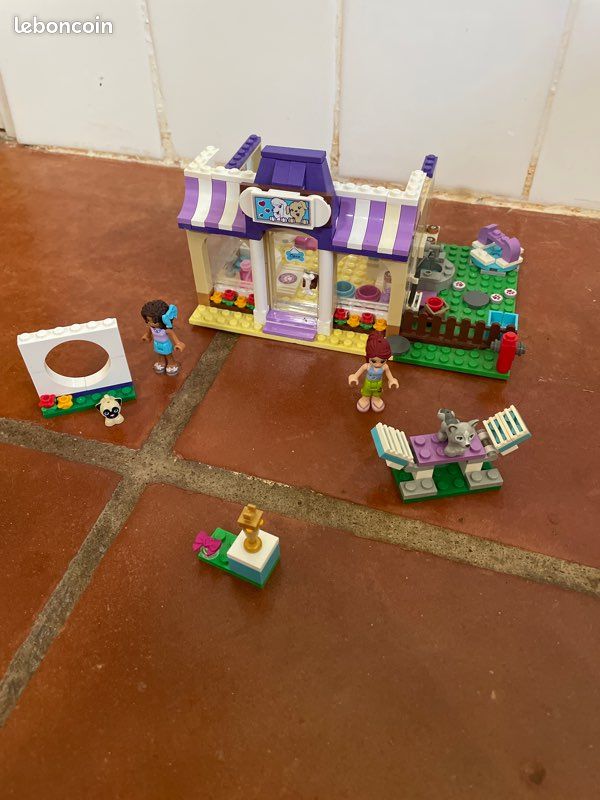 Lego la garderie pour chiots (image 1)