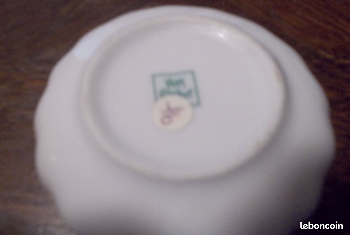 Soucoupe dessein fraise yves rocher (image 2)