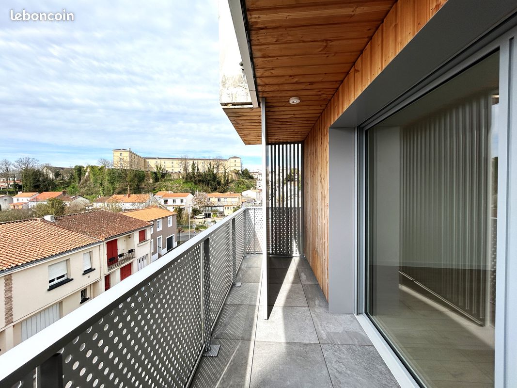Appartement 3 pièces 63 m² · à La Roche-sur-Yon · 63 m² · 818 €/mois