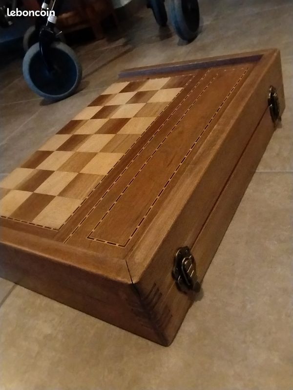 Grand Backgammon en bois massif ancien (image 8)