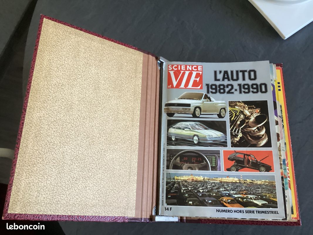 Lot de 2 albums anciens de magazines sciences et vie (image 3)