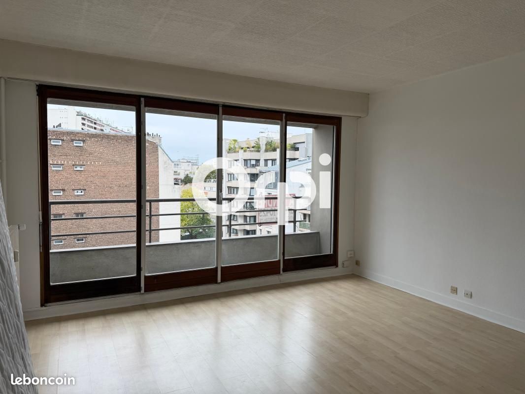 Appartement 1 pièce 27 m² · à Paris · 27 m² · 270 000 €