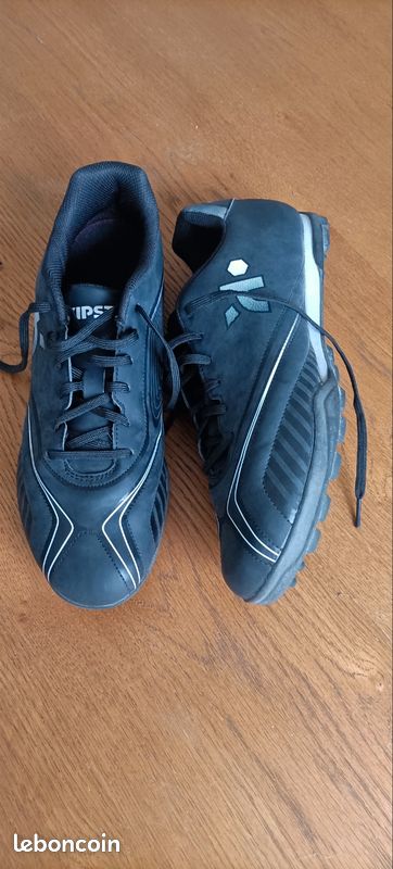 Chaussures soccer/stabilisé état neuf taille (image 2)