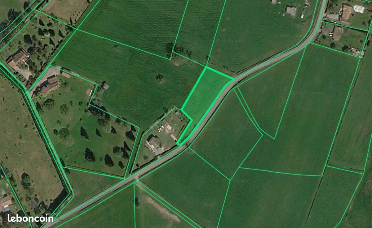 Terrain 2570 m² · à Saint-Pardoux-le-Lac · 36 500 €