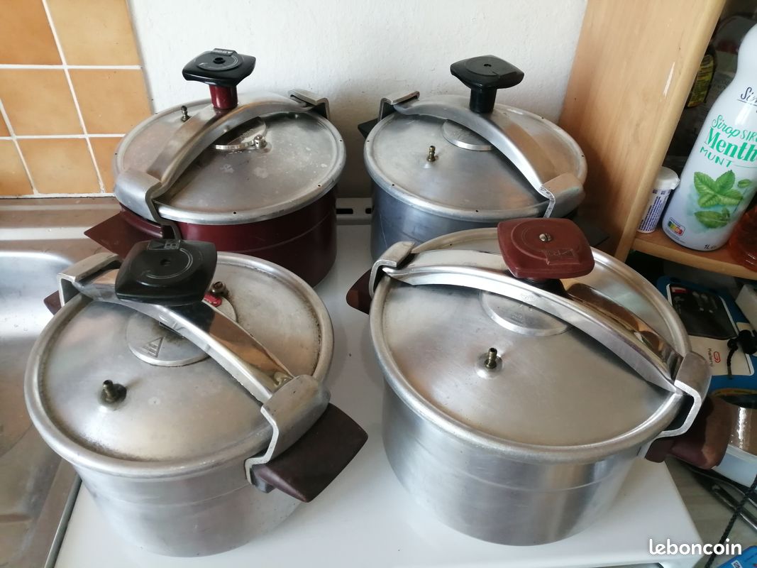 Cocotte-minute 8 ou 6 litres en alu état correct sans le bouchon de sécurité l'envoi est possible 10 euros pièce (image 5)