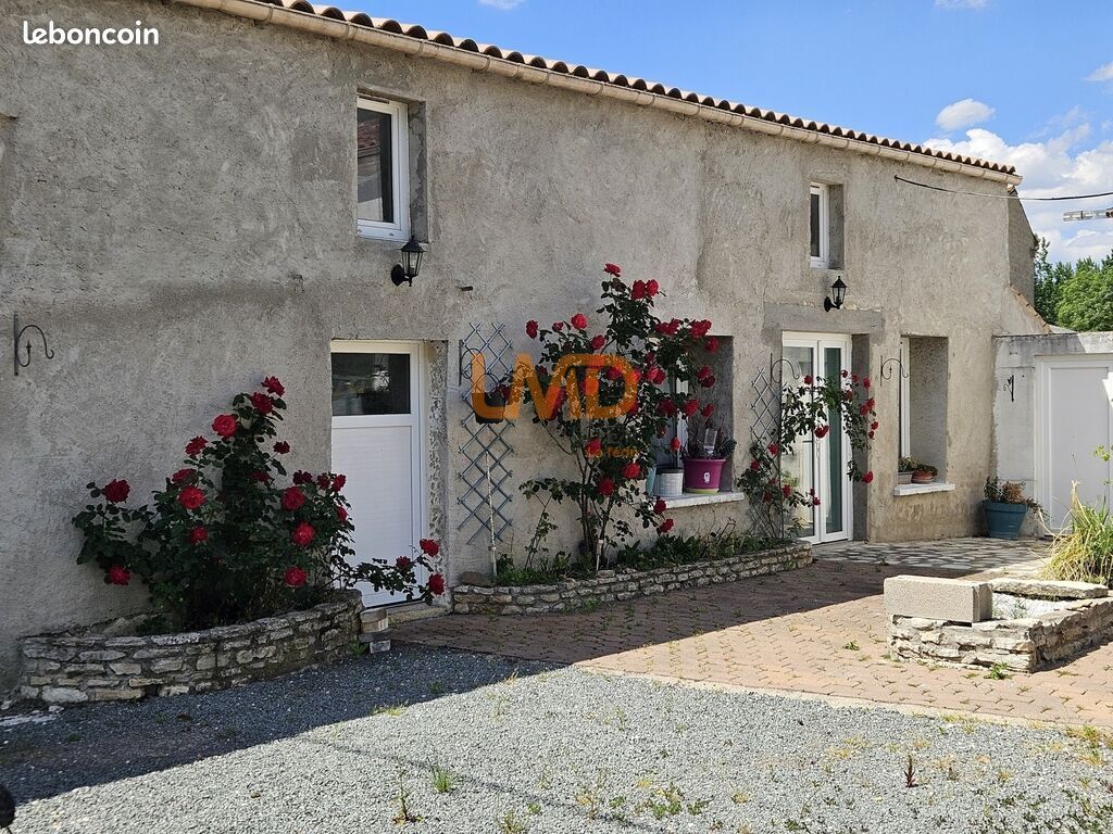 Maison 4 pièces 88 m² · à Les Églises-d'Argenteuil · 88 m² · 90 000 €