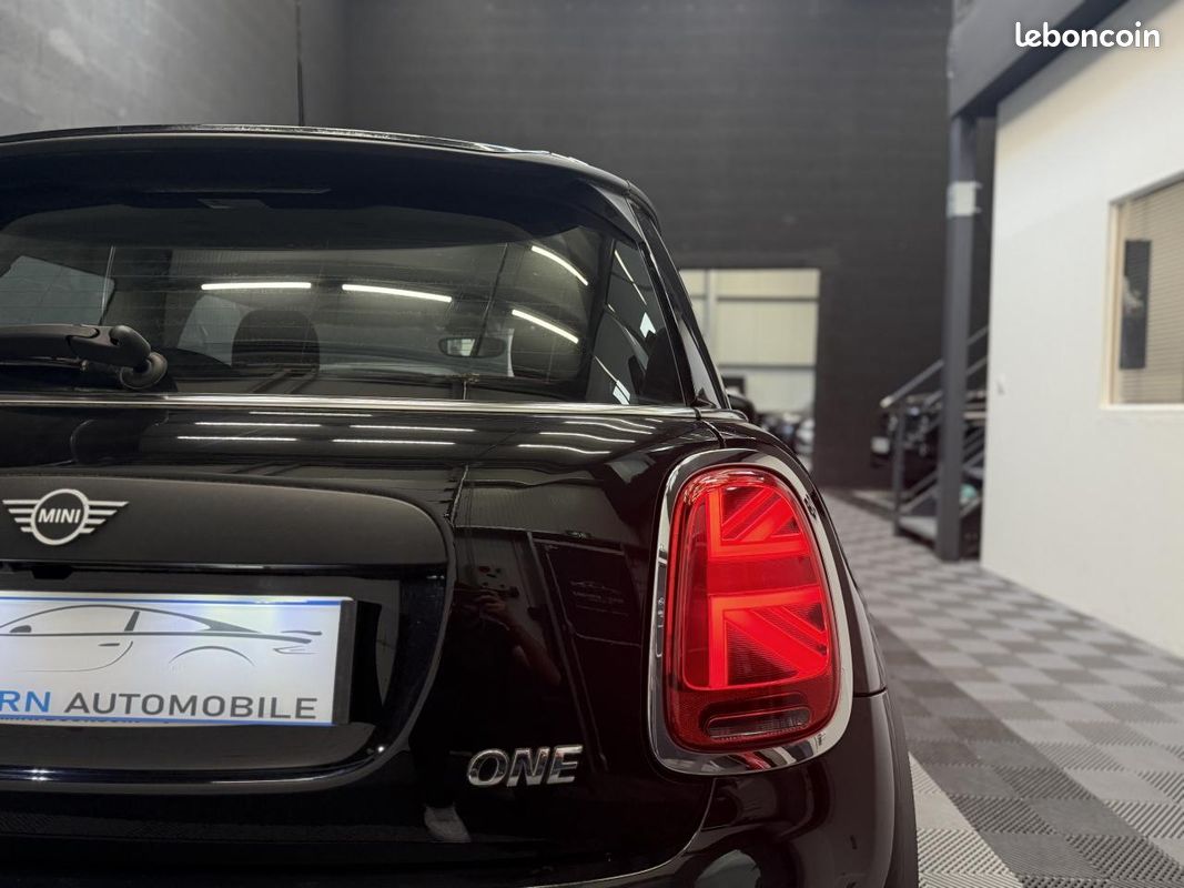 MINI MINI ONE 1.5i 102 CH Business Société - TVA Récupérable (image 18)