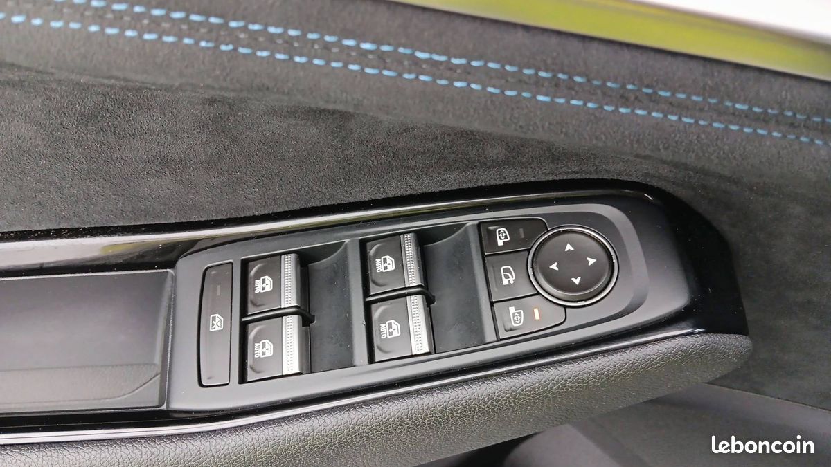 Renault austral mild hybrid 160 auto techno (image 16)