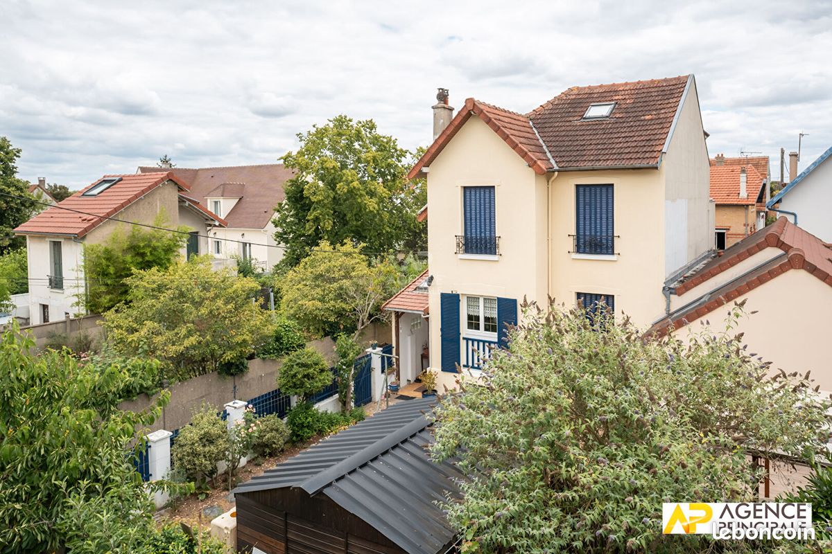 Maison 5 pièces 104 m² · à Maisons-Laffitte · 104 m² · 715 000 €
