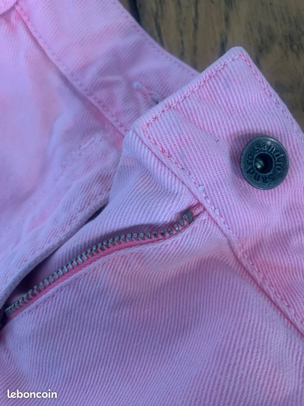 Short (image 3)