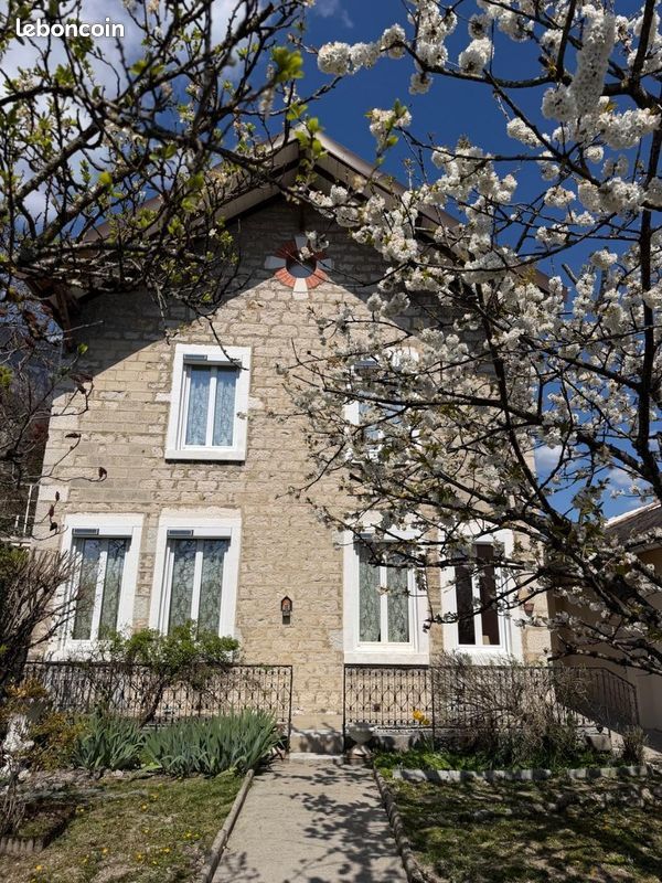 Maison 5 pièces 155 m² · à Culoz-Béon · 155 m² · 265 000 €