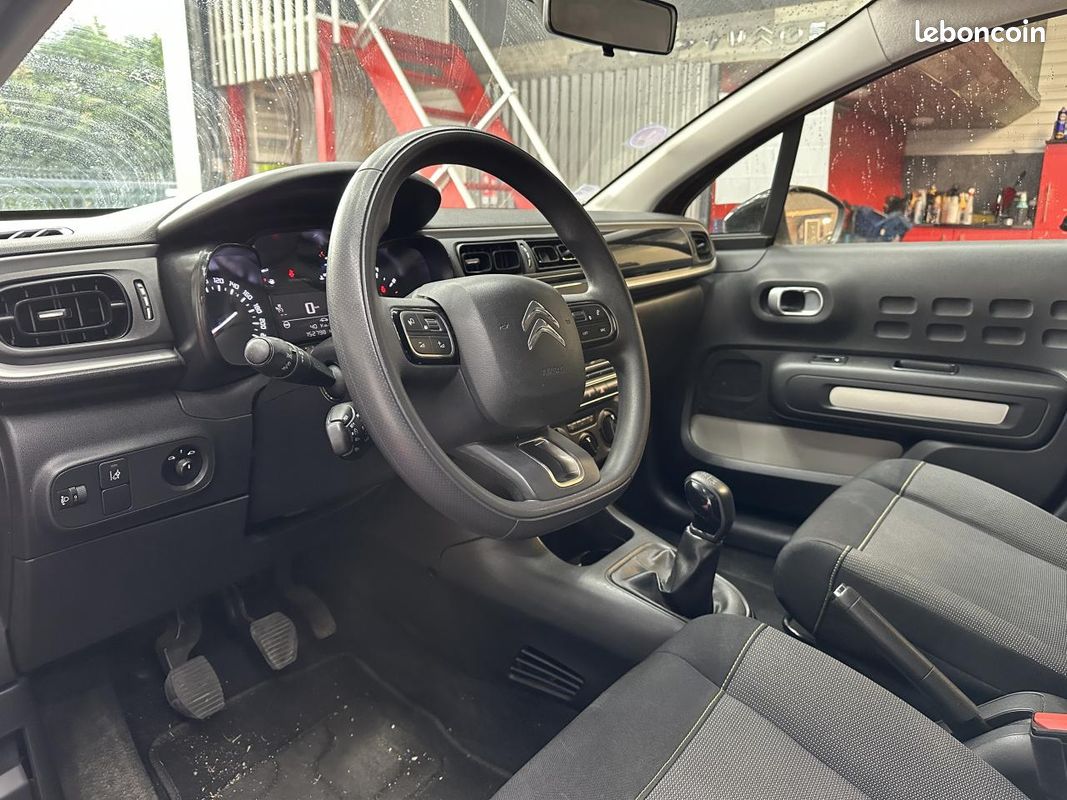 CITROEN C3 1.2 PureTech 12V - 68 2016 BERLINE Feel PHASE 1 (image 20)