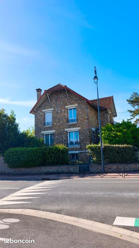 Maison 7 pièces 180 m² · à Chelles · 180 m² · 480 000 €