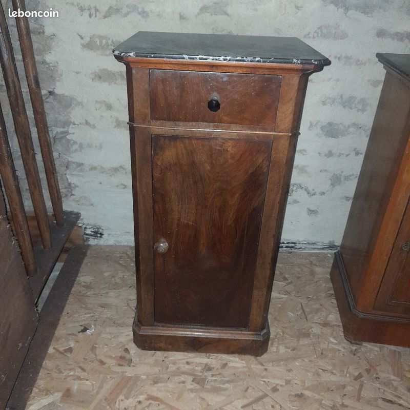 Table de chevet (image 1)