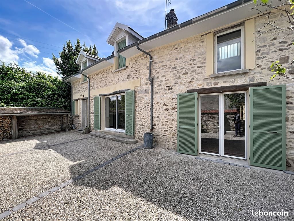 Maison 7 pièces 180 m² · à Verneuil · 180 m² · 341 000 €