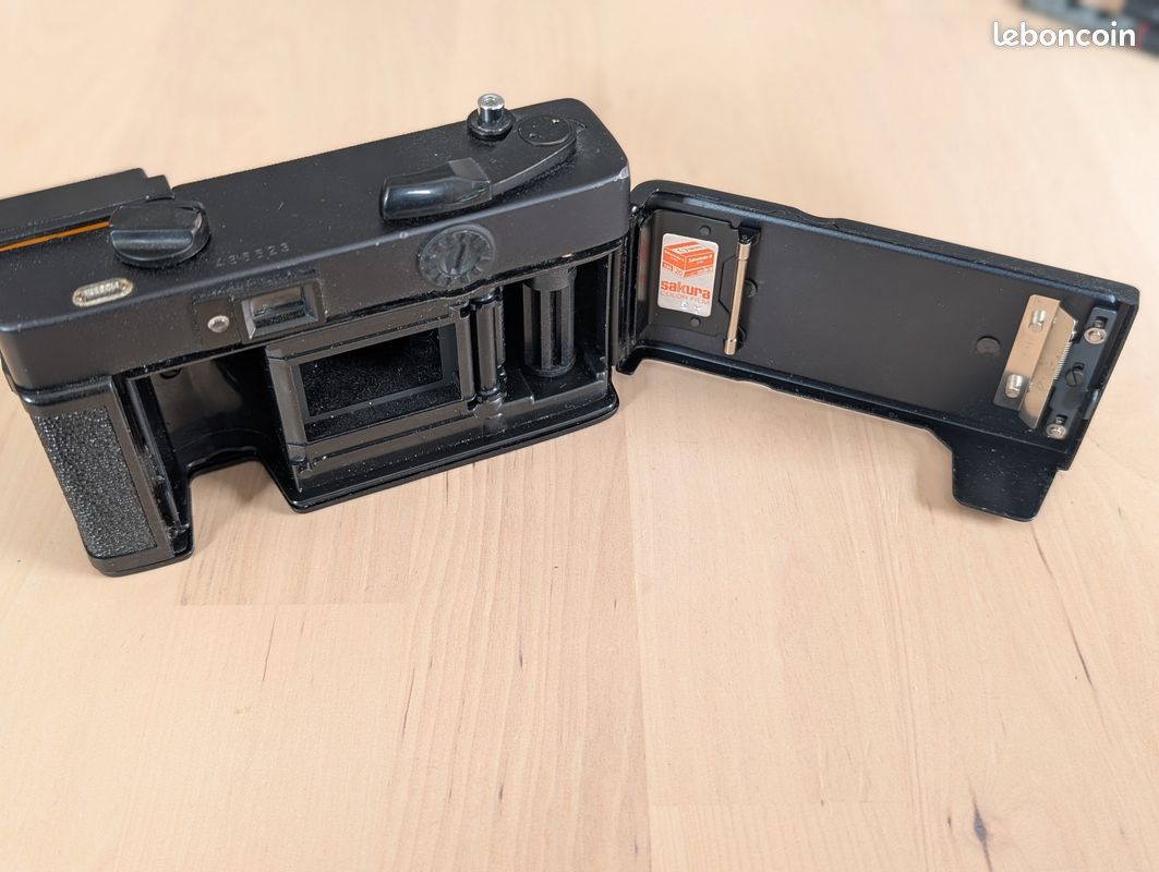 Appareil Photo Argentique Konica C35 E&L - Télémétreur - Années 70 - Japon - [Presque Neuf]