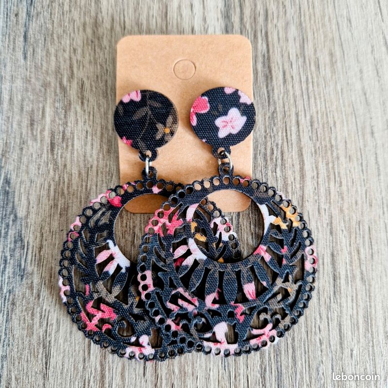 Écusson Patch thermocollant ** 8 x 8 cm ** GIRAFE ZÈBRE - Coloris au Écusson Patch thermocollant ** 8 x 8 cm ** GIRAFE ZÈBRE - Coloris au
