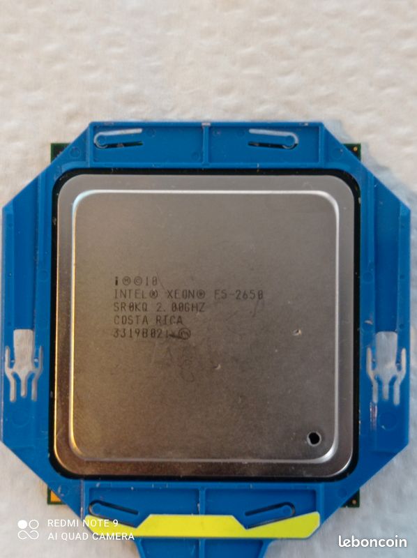 Processeur Xeon E5-2650 (image 1)