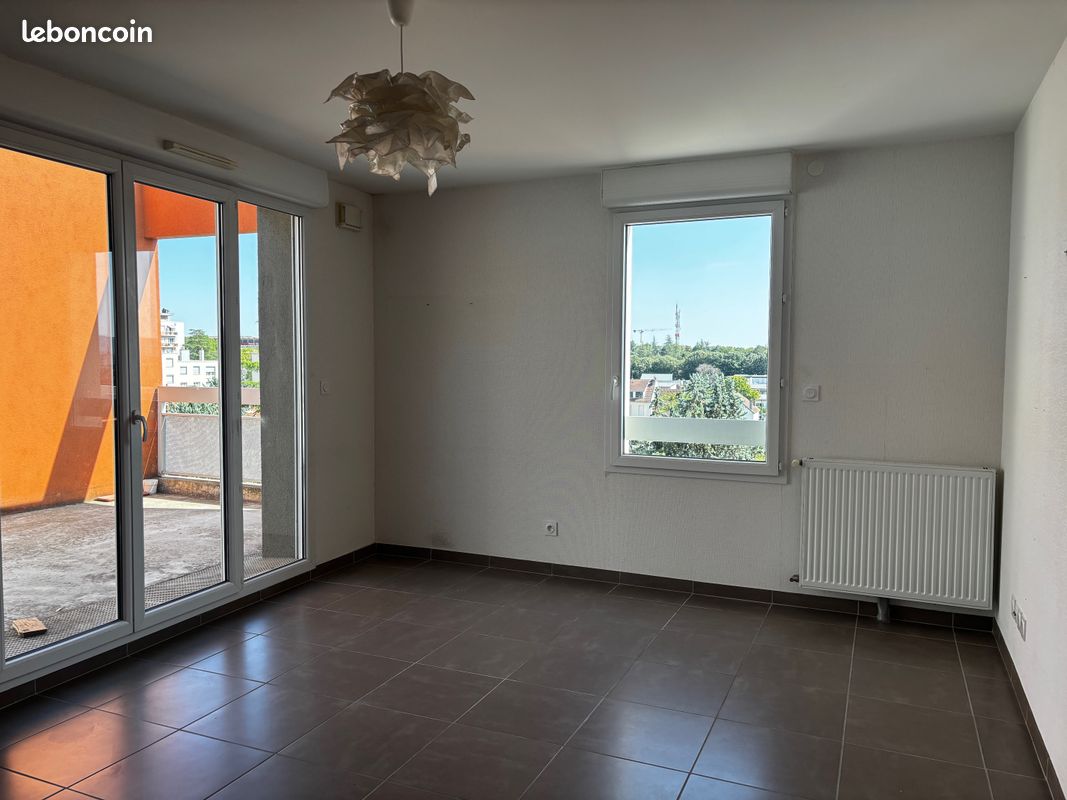 Appartement 3 pièces 67 m² · à Dijon · 67 m² · 950 €