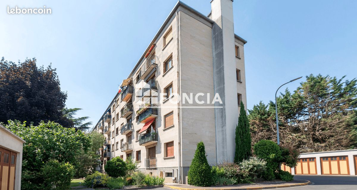 Appartement 3 pièces 58 m² · à L'Hay-les-Roses · 58 m² · 240 000 €
