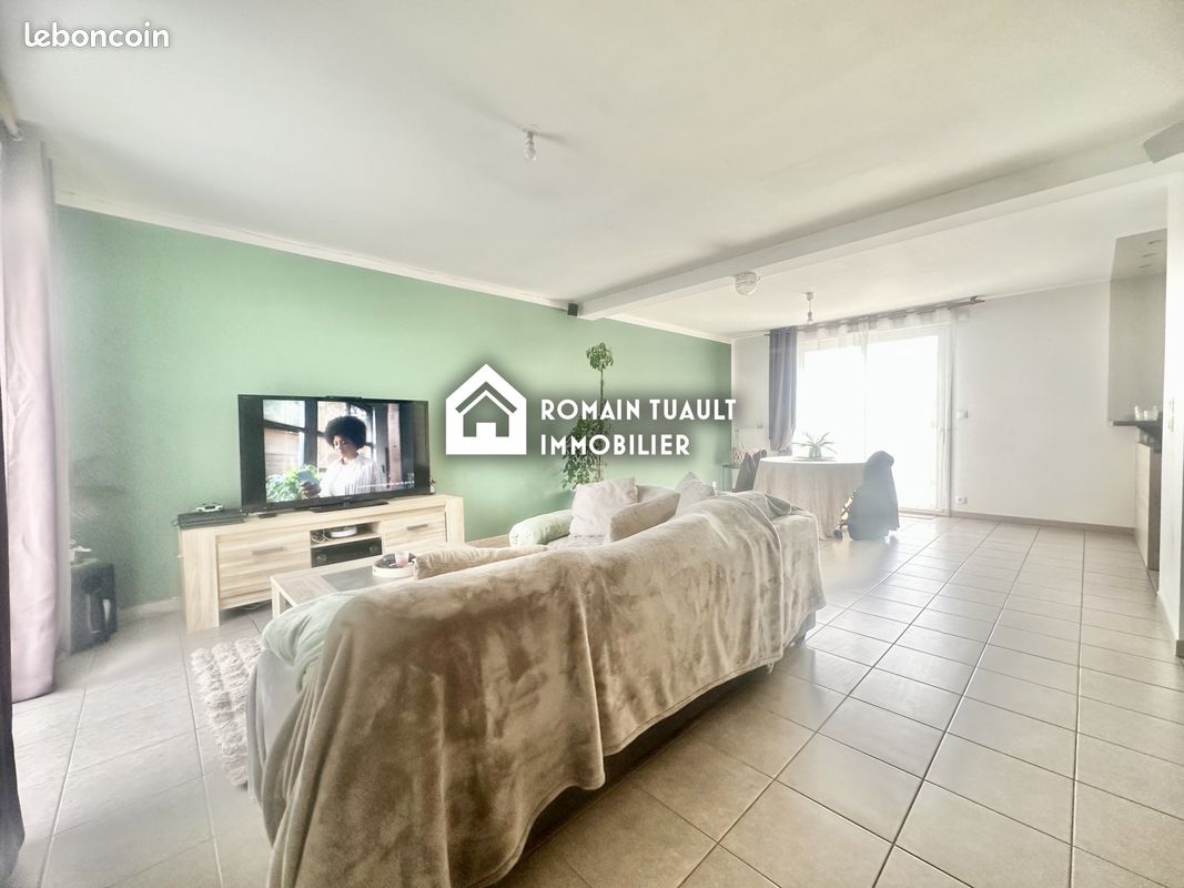 Maison 7 pièces 110 m² · à Meslay-du-Maine · 110 m² · 232 000 €