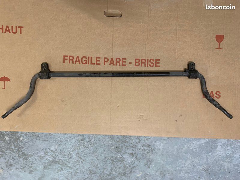 Barre stabilisatrice Porsche 944 (image 1)