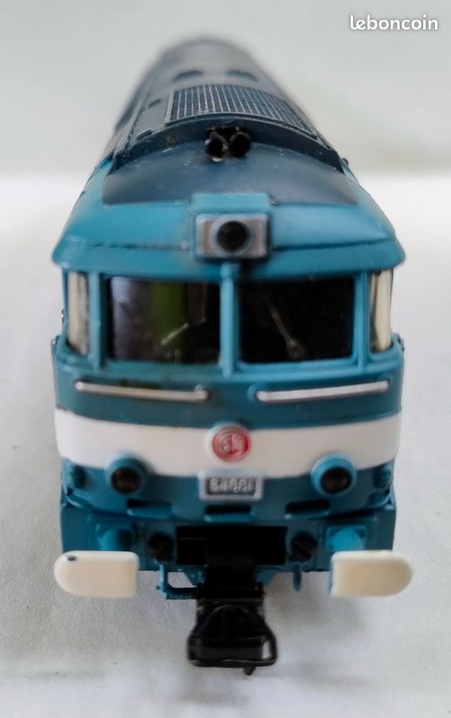 A1A A1A 68001 diesel locomotive Fleischmann