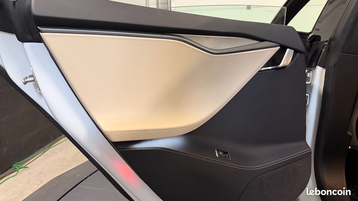 TESLA MODEL-S 560ch RAVEN 100KWH - DUAL-MOTOR 4WD - LONG RANGE - SOH 89% - ENTRETIEN TESLA - GARANTIE TESLA 2028 (image 19)