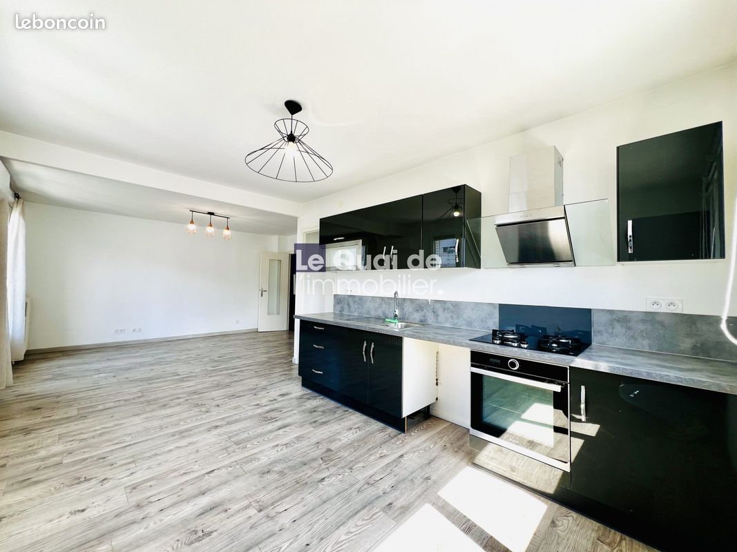 Appartement 5 pièces 87 m² · à Grenoble · 87 m² · 1 100 €/mois
