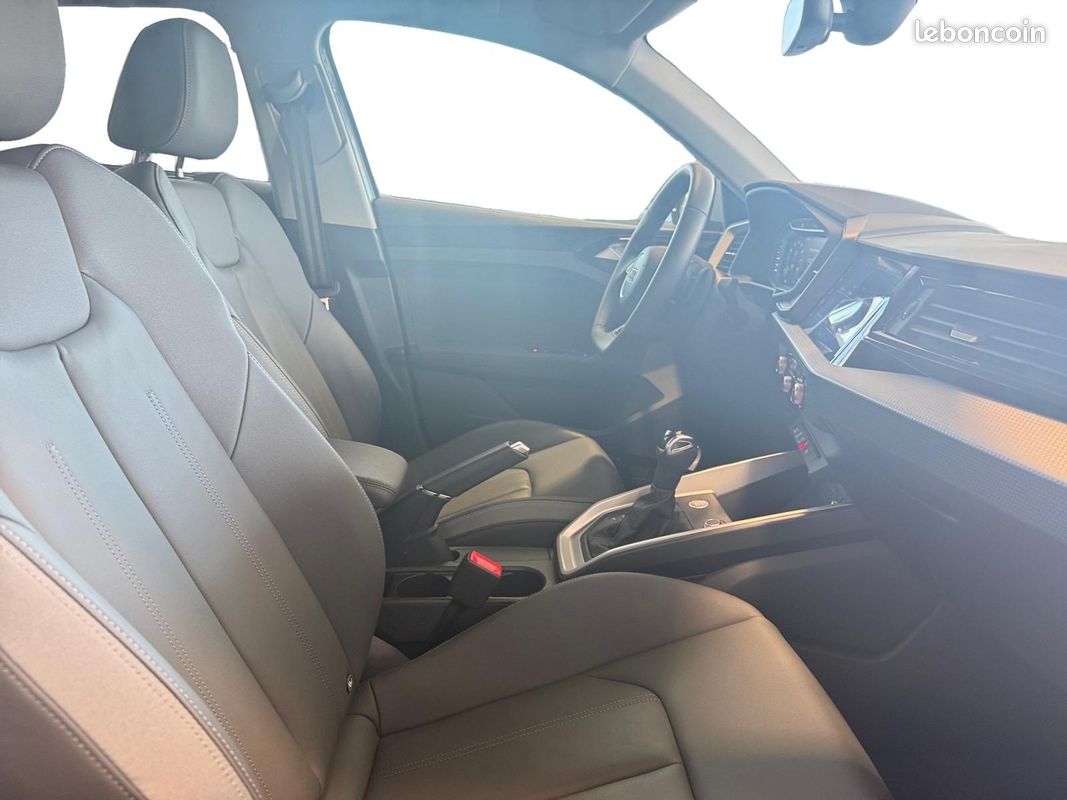 AUDI A1 Allstreet 35 TFSI 150 ch S tronic 7 Avus (image 12)