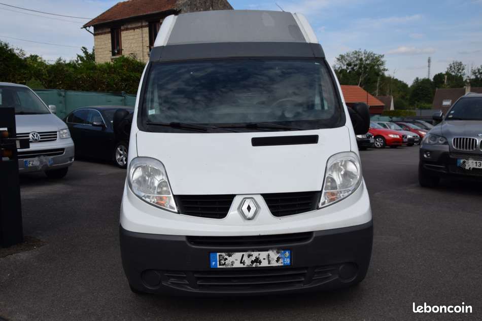 Renault TRAFIC II CONFORT 2.0 DCI 90CV L1 H2 ........ PAR OUVERT 7/7 SUR RDV ......... (image 2)