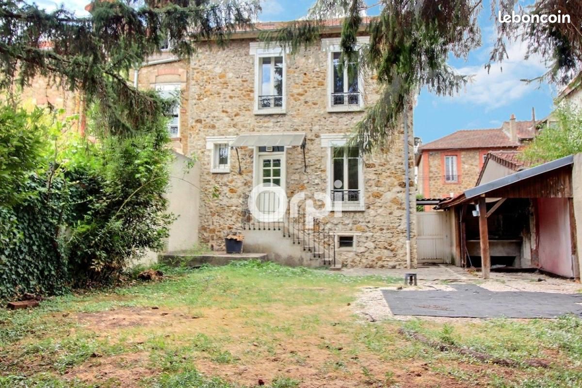 Maison 4 pièces 80 m² · à Viry-Châtillon · 80 m² · 260 000 €