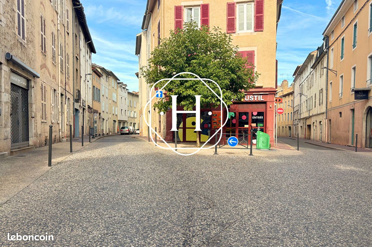 Appartement 1 pièce 19 m² · à Bourg-en-Bresse · 19 m² · 499 €/mois