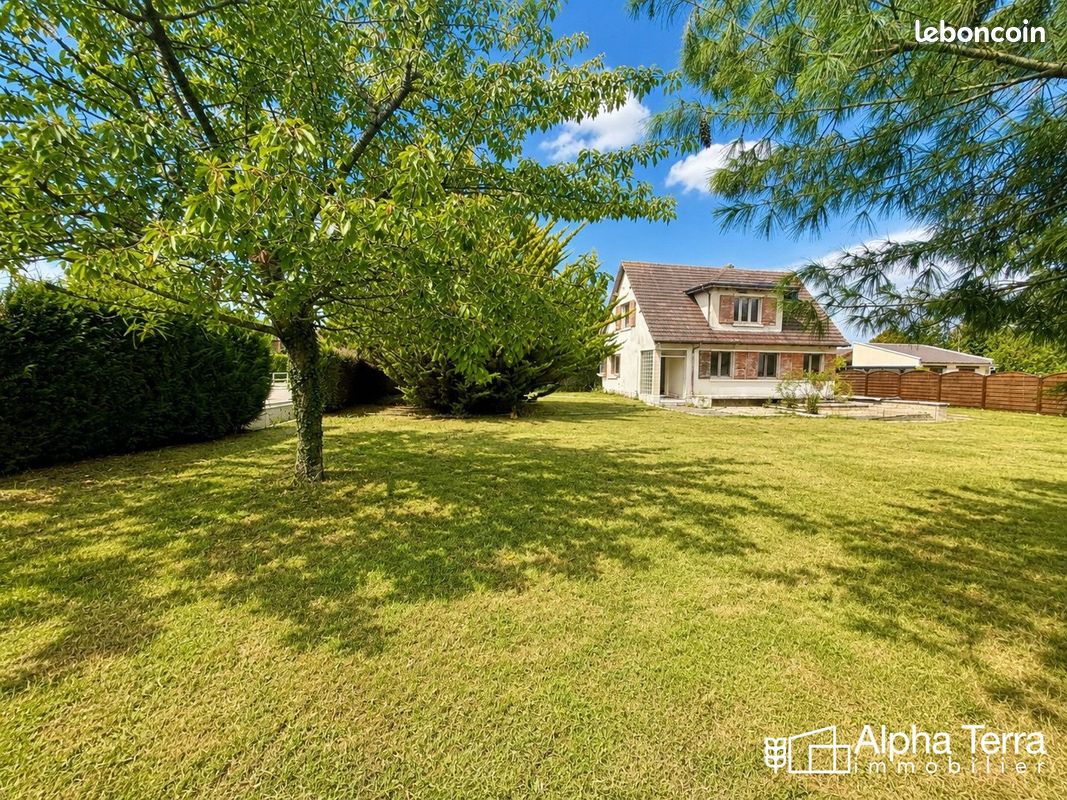 Maison 6 pièces 93 m² · à Bénouville · 93 m² · 272 000 €