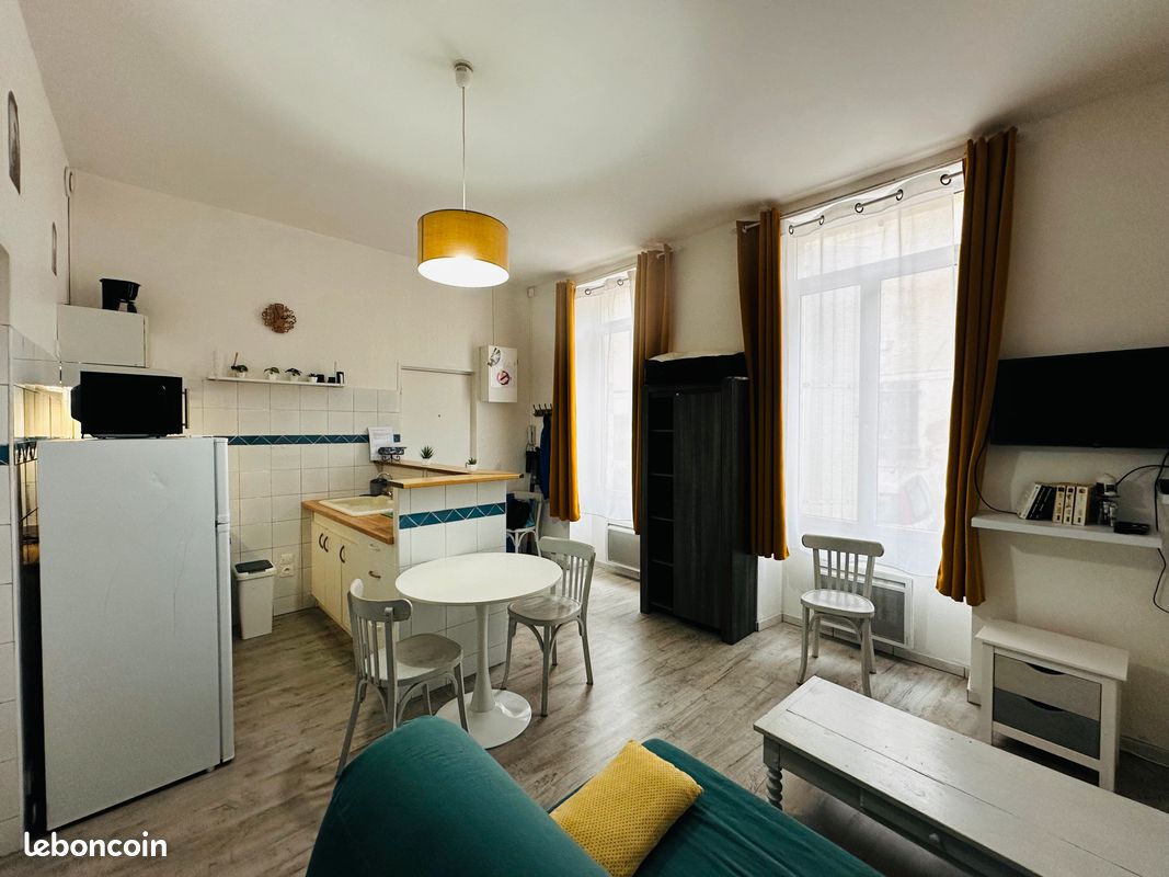 Appartement 1 pièce 25 m² · à Rochefort · 25 m² · 520 €