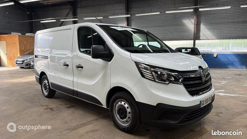 Renault Trafic Véhicule utilitaire ou Société L1H1 3T 2.0 Blue dCi 130ch Confort (image 3)