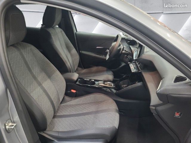 Peugeot 208 Hybrid 100 e-DCS6 Allure 5P (image 15)