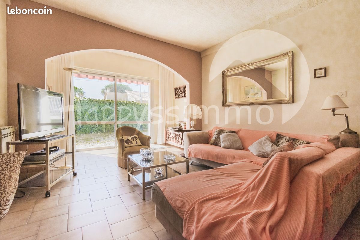Parking 4 pièces 100 m² · à Hyères · 100 m² · 499 000 €
