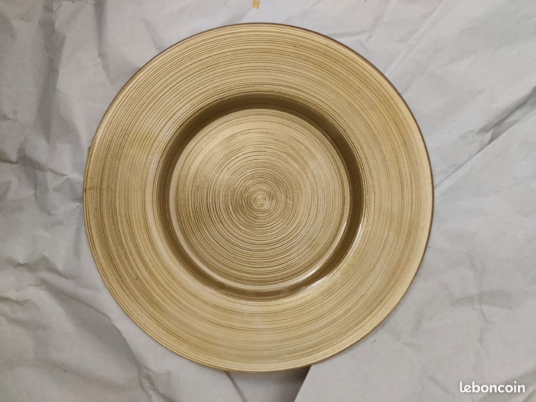 Lot assiette doré comme neuves (image 6)