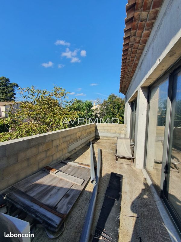 Appartement 3 pièces 70 m² · à Saint-Cyr-sur-Mer · 70 m² · 345 000 €