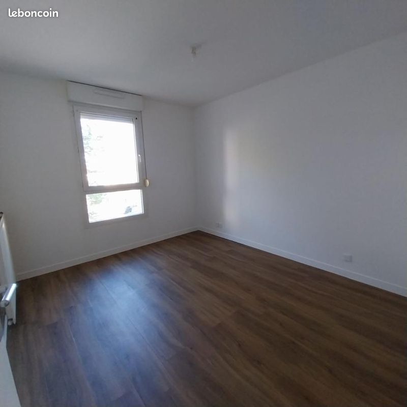 Appartement T3 (image 8)