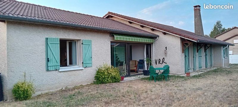 Maison 6 pièces 167 m² · à Saint-Léger-sur-Roanne · 167 m² · 285 000 €