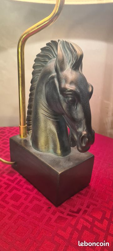 Lampe tete de cheval et abat jour en jute 44x30 tres bon etat trace d usure normal (image 2)