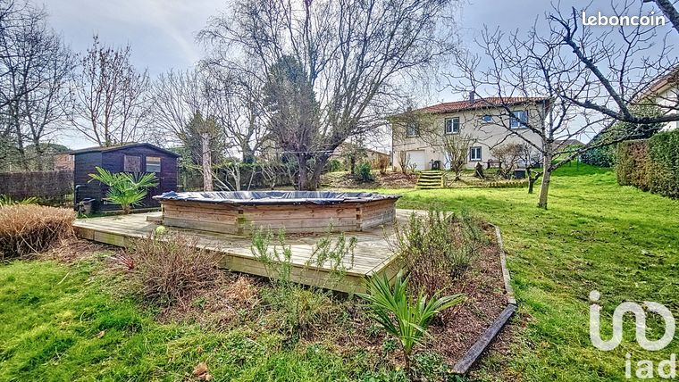 Maison 5 pièces 140 m²