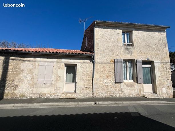 Maison de Ville T1 Hypercentre Lucon
