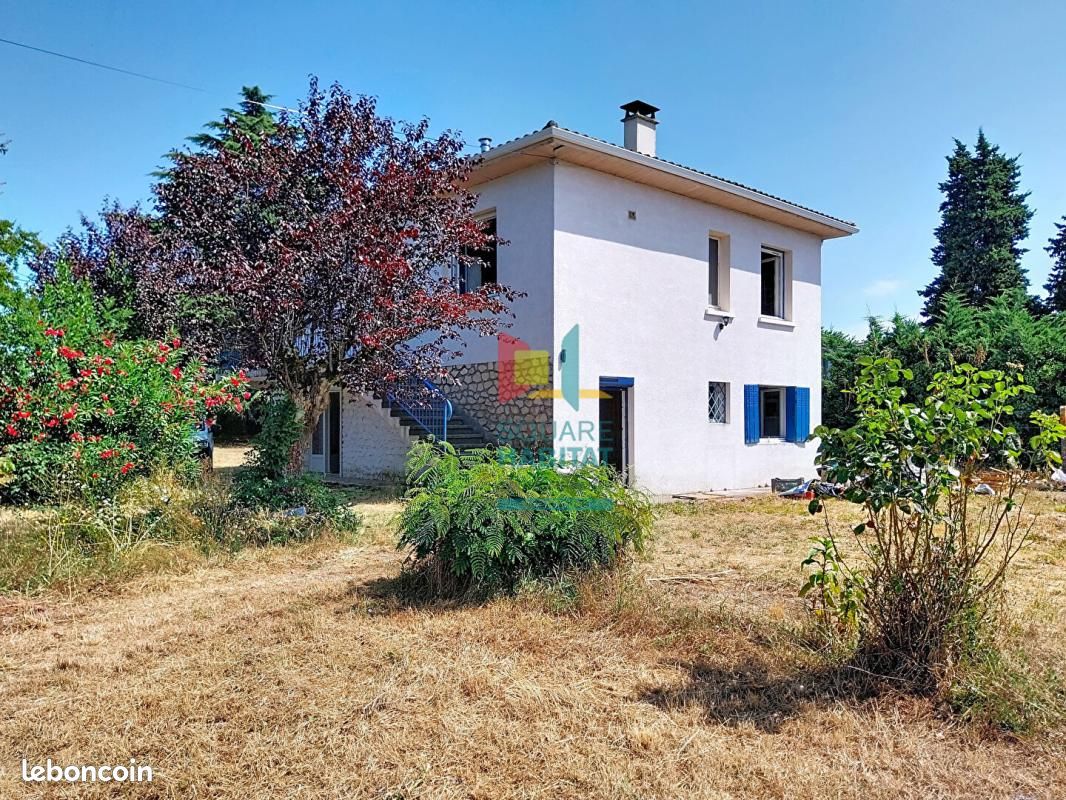 Maison 5 pièces 142 m² · à Saint-Magne-de-Castillon · 142 m² · 130 800 €
