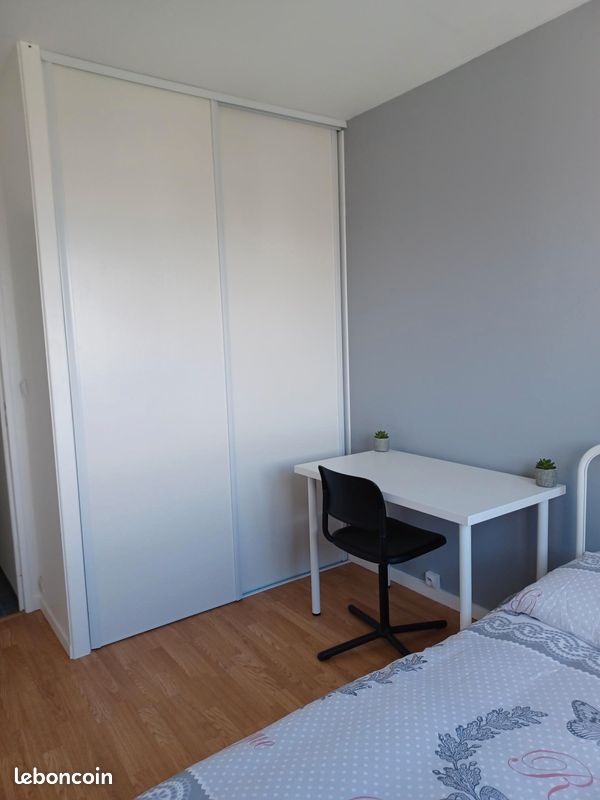 Appartement 1 pièce(s) 9 m²à louer Longjumeau