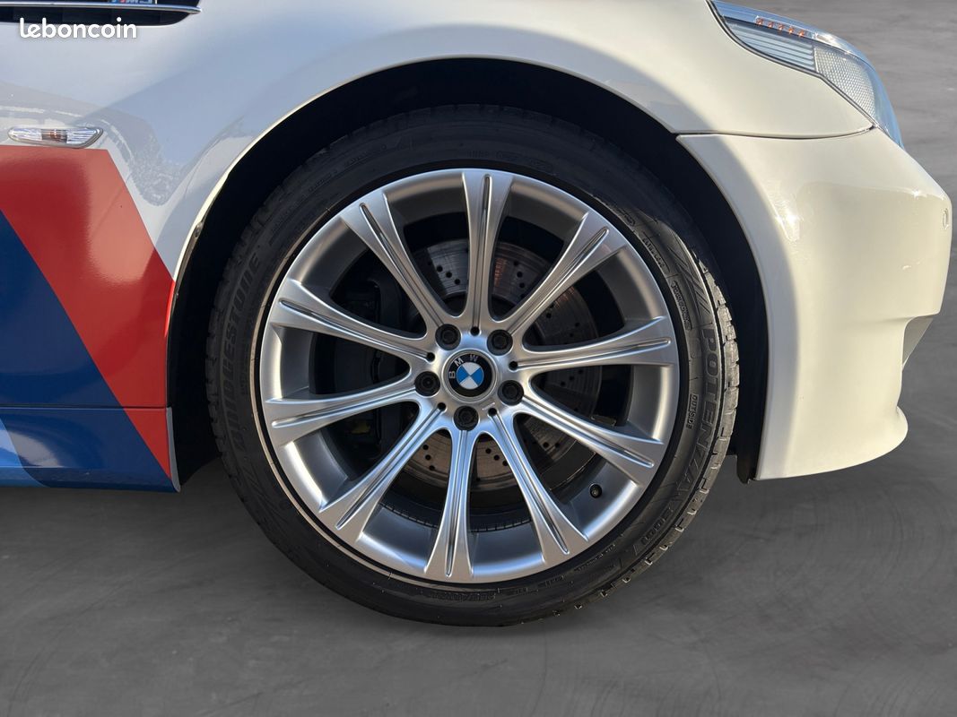 BMW M5 V10 E60 507Ch - Garantie 12 mois suivie Bmw toit ouvrant (image 16)