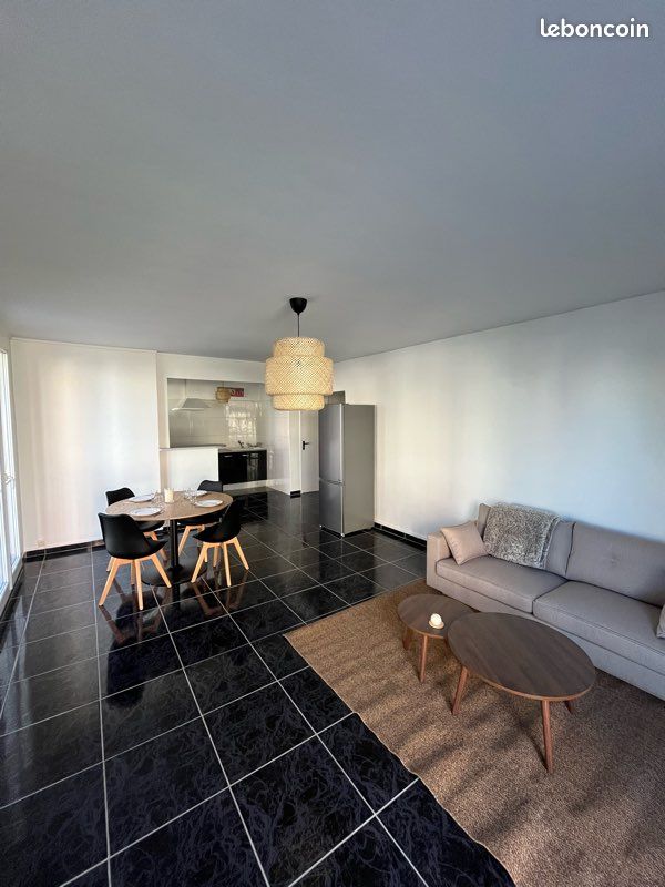 Appartement 2 pièces 56 m² · à Pierrelatte · 56 m² · 580 €/mois