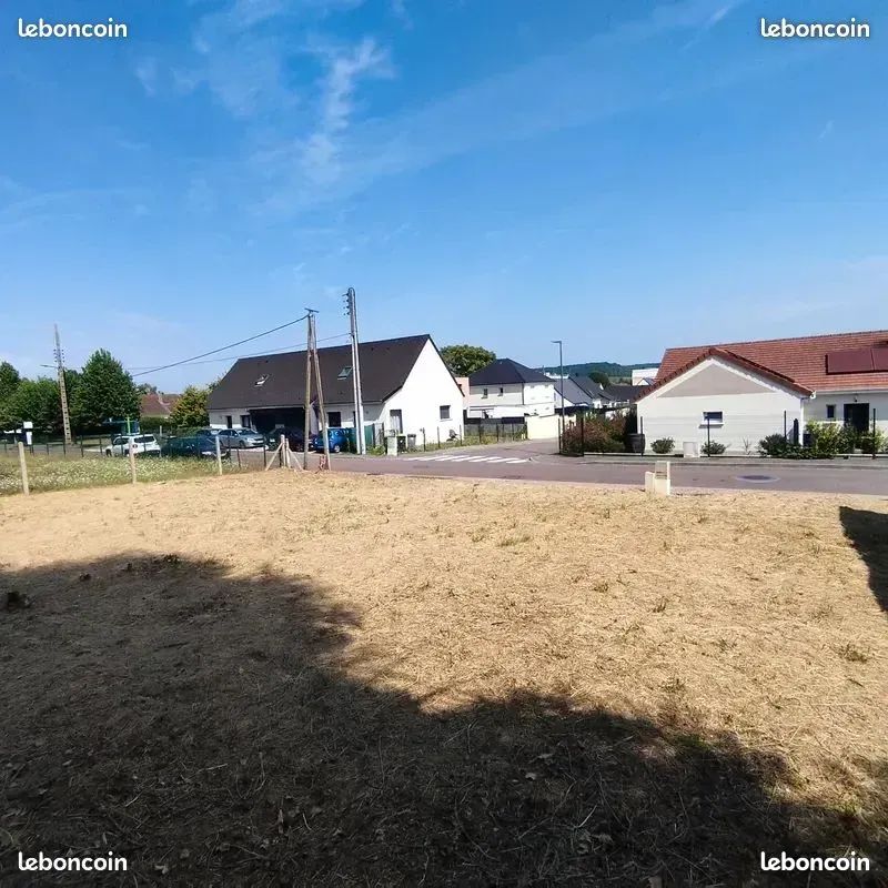Terrain à bâtir viabilisé 378 m², Lotissement résidentiel prisé et paisible à louviers (27400) · 118 000 €